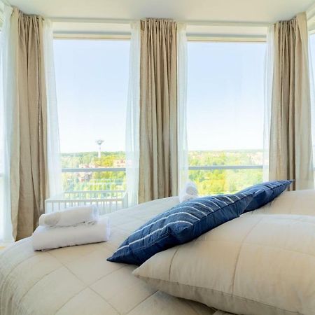 Elija Swan-Toy Apartments Šventoji Buitenkant foto