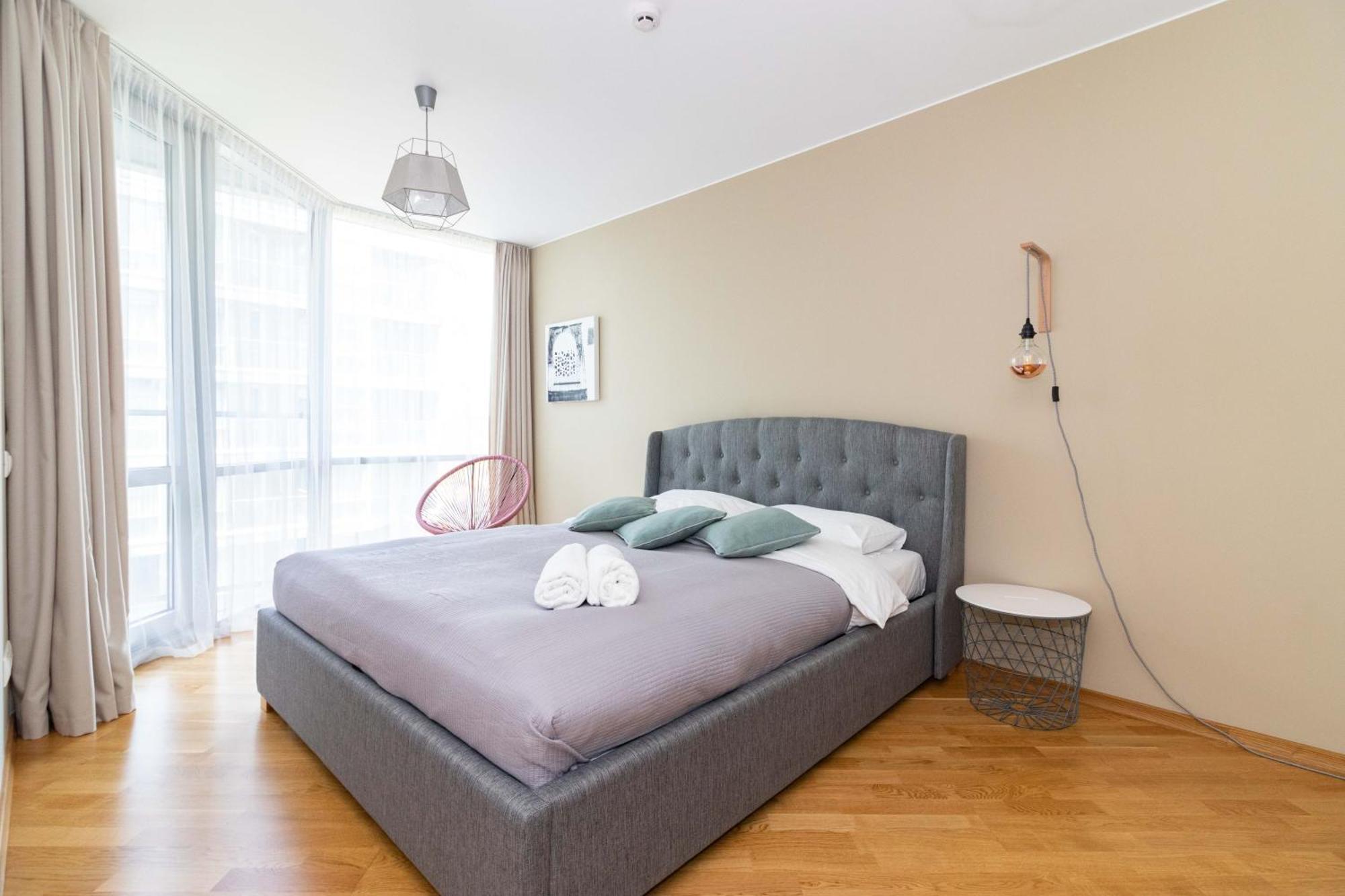 Elija Swan-Toy Apartments Šventoji Buitenkant foto