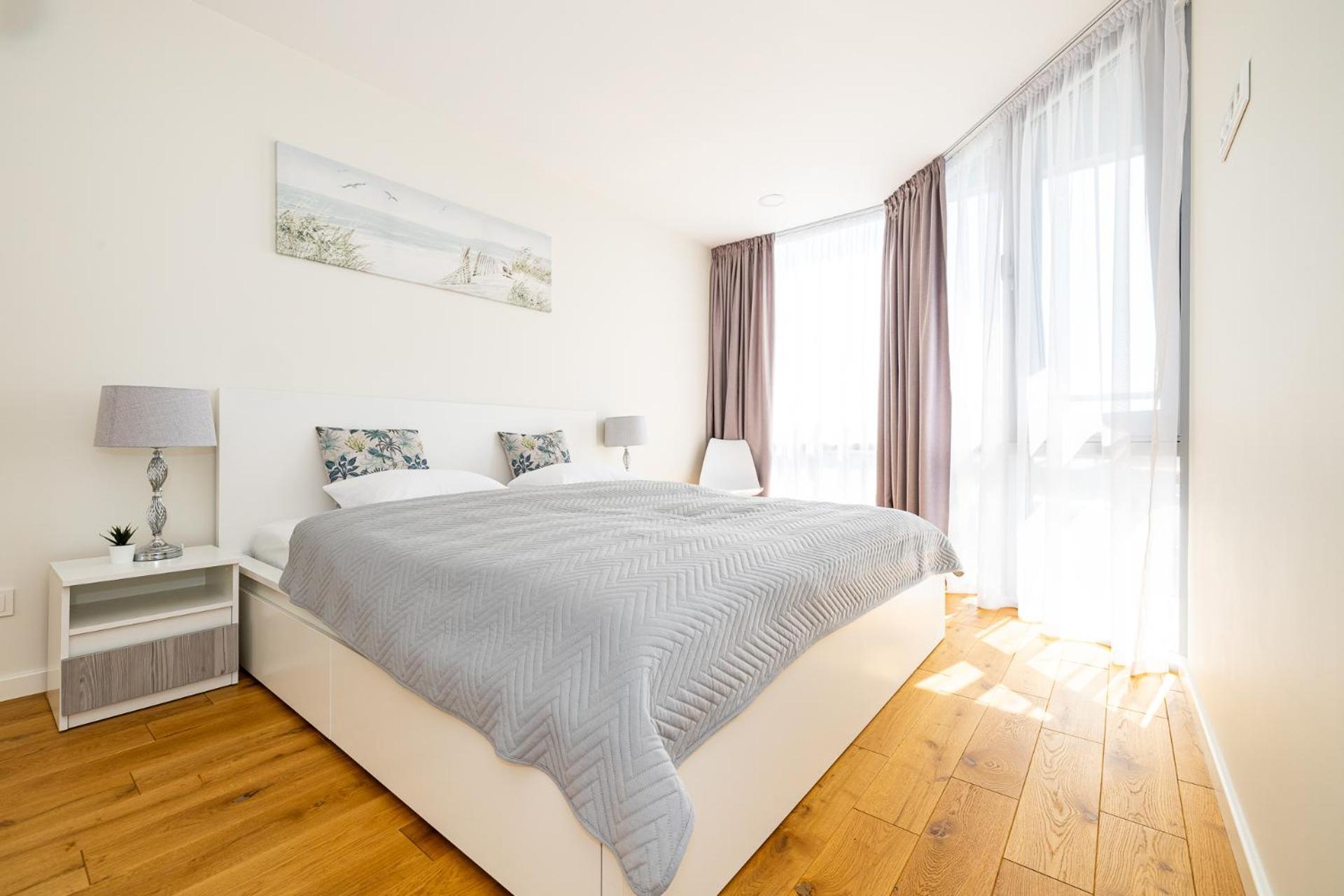Elija Swan-Toy Apartments Šventoji Buitenkant foto
